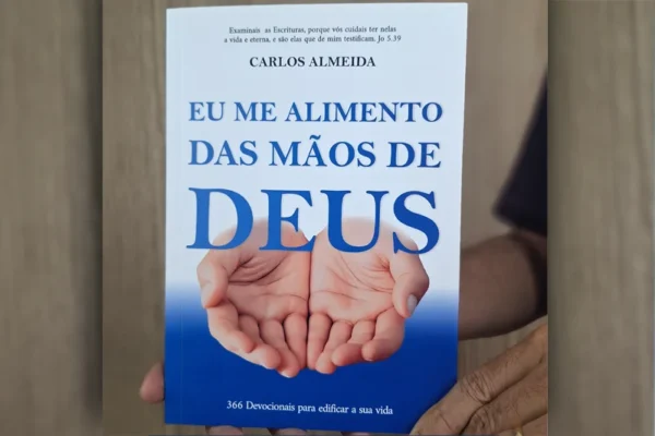 Eu me alimento das mãos de Deus